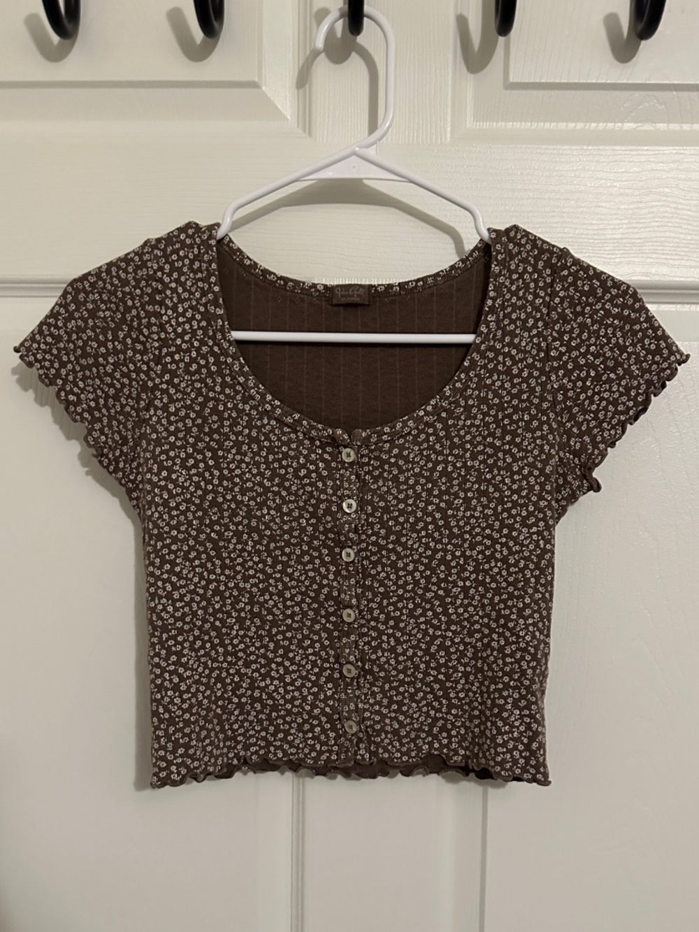 Brandy Melville Brown Floral Button-Front Scoop Crop Top